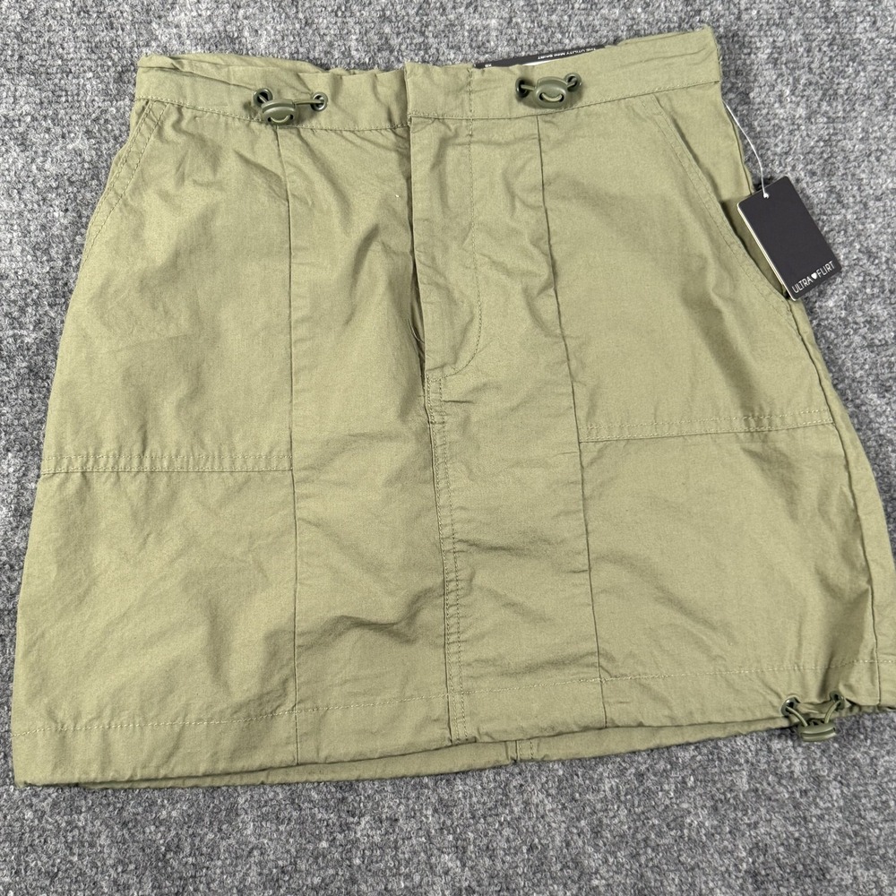 Ultra Flirt Mini‎ Skirt Womens XS Front Zipper Utility Casual Olive Green New